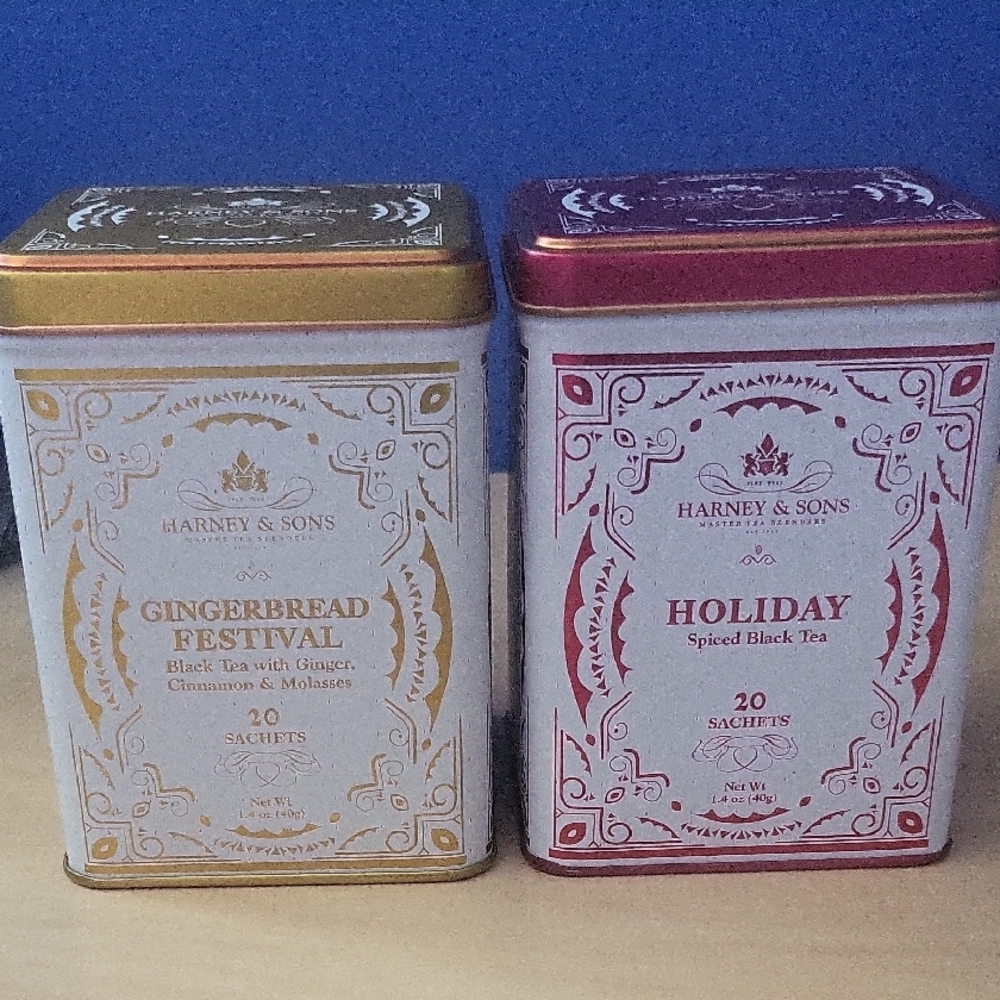 Holiday Tins (Empty)